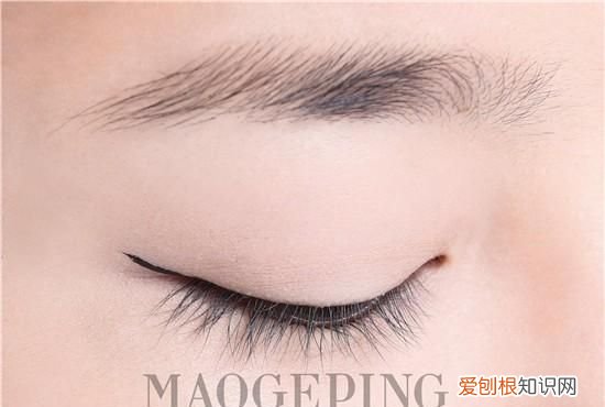 眼线怎么画才好看,新手不会画眼线一定要这样做