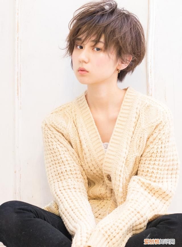 适合脸大脸圆的发型甜美女生 适合脸大脸圆的女生发型短发