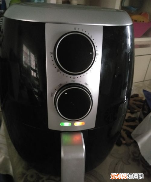 空气炸锅烤面包怎么做，用空气炸锅怎么做面包