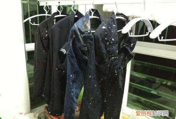 衣服和卫生纸一起洗了怎么清理