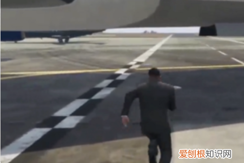 gta5飞机怎么开，gta5怎么合法进机场