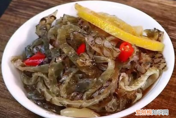 凉菜鱼皮的做法，凉拌鱼皮怎么做能变脆
