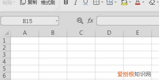 Excel怎么批量多行合并一行