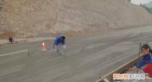 三层水稳分别叫什么