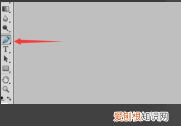 ps中如何画一条曲线，ps该怎么才可以画出曲线