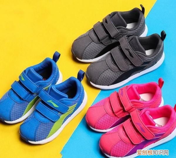 如何选择春秋的鞋子，儿童鞋子怎么选择尺码