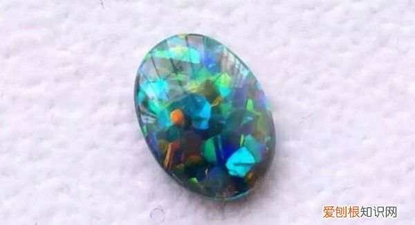 欧泊是什么石头，澳宝是什么宝石