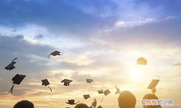 大学毕业几月份