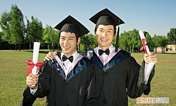 大学毕业几月份