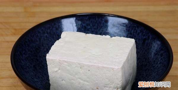 豆腐的做法比肉还好吃，豆腐点不起来原因在哪
