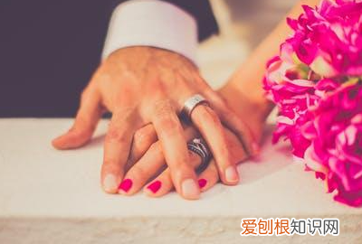 已婚女士戒指戴哪个手指