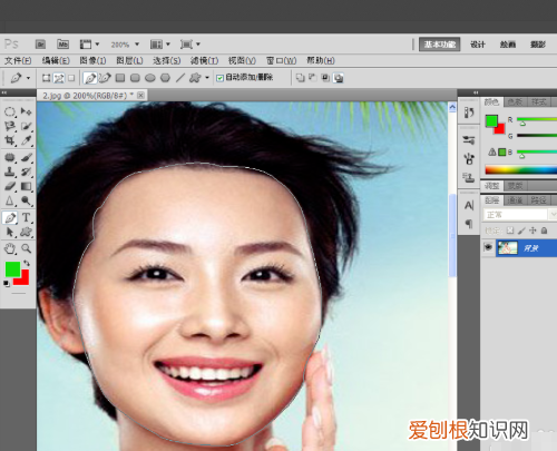 ps里面怎么修脸，ps怎么调整脸的大小和饱满度