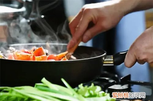 伤了老公的心我该怎么去挽回,伤了老公的心我该怎么去挽回的句子