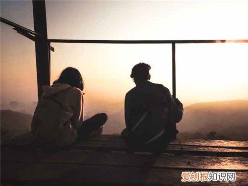 如何高情商安慰男人心情不好，心情差怎么安慰男人