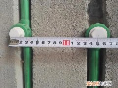 冷热水管间距标准尺寸是多少，冷热水管道间距标准