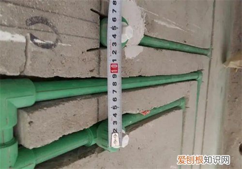 冷热水管间距标准尺寸是多少，冷热水管道间距标准