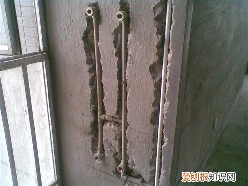 冷热水管间距标准尺寸是多少，冷热水管道间距标准