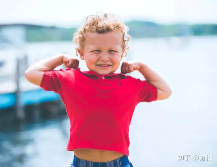 让孩子自信的20个小方法有哪些，让孩子自信的20个小方法