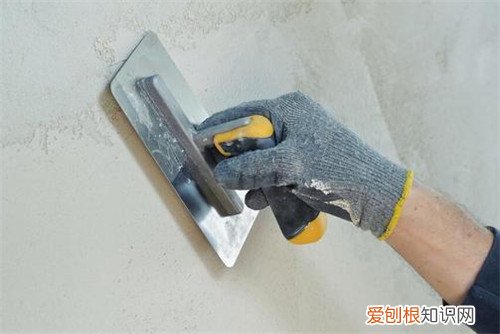 石膏找平最厚能达几公分，找平石膏一次最多能施工多厚