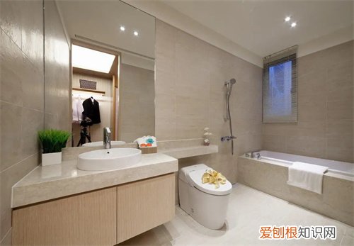 坐便器离墙的距离是多少？，坐便器后面离墙的距离多少