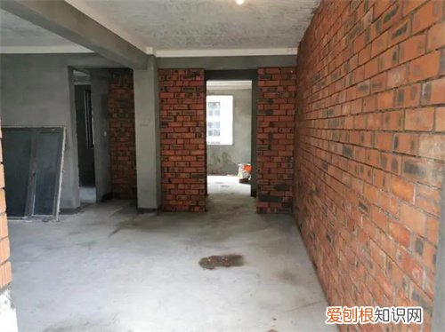 红砖砌墙一平方多少块怎么算？，红砖砌墙一平方多少块怎么算