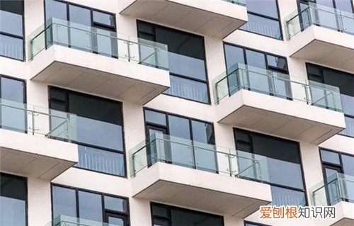 凸阳台真的不承重吗,凸阳台真的不承重吗视频