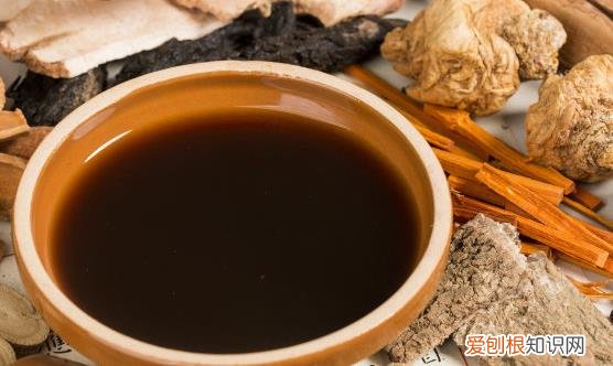 喝中药损伤肠胃呕吐 6个方法缓解中药的苦味