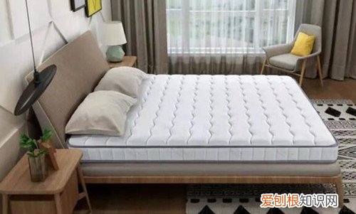 用棉被当床垫危害,用棉被当床垫危害大吗