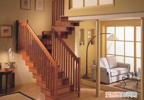 楼梯踏步高度一般是多少，楼梯踏步高度一般多少合适