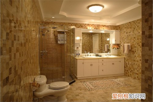 厕所瓷砖不建议灰色的原因是什么，卫生间能用灰色瓷砖吗