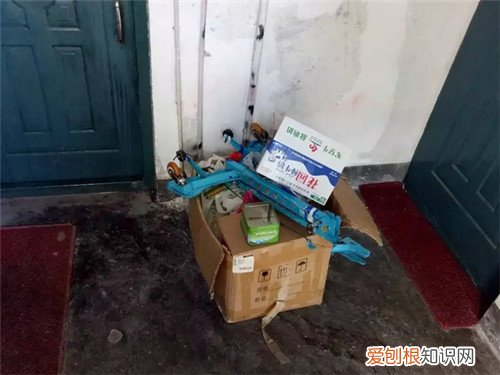 楼道堆放杂物119管吗，邻居楼道堆放杂物可以打119吗