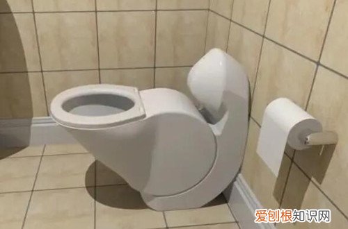 马桶下水口距离墙面的尺寸，马桶的排水口离墙多少