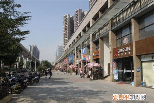 商铺门前几米归自己管，底商门前多少米为自己范围