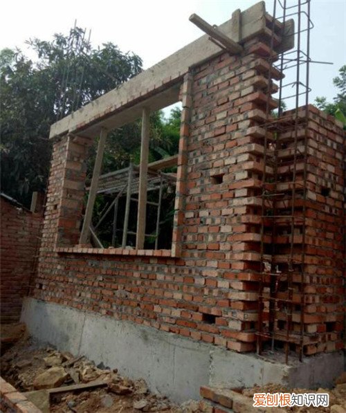 盖2层楼给后邻甩几米,前邻盖楼给后邻甩多少米