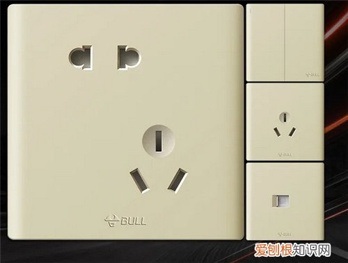公牛插座三根线怎么接，公牛插座两根线怎么接