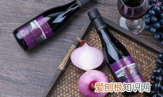 洋葱泡酒有什么作用 洋葱泡红酒的功效和作用洋葱泡红酒有副作用吗