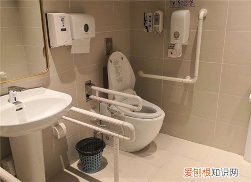 无障碍卫生间标准尺寸是多少，什么是无障碍卫生间?应该怎么设置?尺寸?