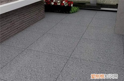 露天院子适合铺什么砖，露天院子适合铺什么砖便宜