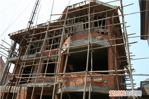 农村自建房可以买卖吗，农村自建房可以买卖么