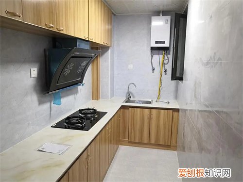 厨房操作台尺寸是什么，厨房操作台的宽度是多少