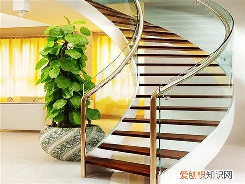 楼梯踏步高度标准尺寸是多少，楼梯踏步标准高度是多少?