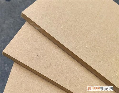 中纤板是什么材质，中纤板是什么材质的板材