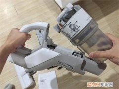 吸尘器怎么打开取垃圾，whirlpool吸尘器怎么打开取垃圾