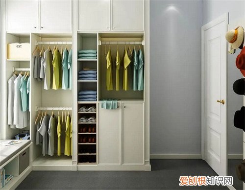 衣柜一开门味道大是甲醛味吗，衣柜味道很大是甲醛吗