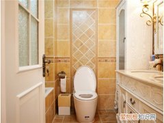 卫生间门一开就看见坐便器好吗，坐便器对着卫生间门