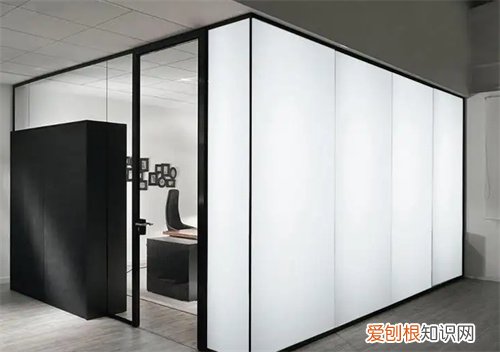 不影响采光的隐私玻璃有哪些，隐私玻璃影响视线