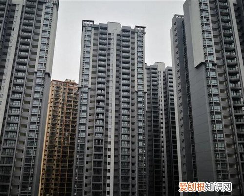 楼间距30米几楼不挡光，楼间距30米几楼不挡光小洋房8层