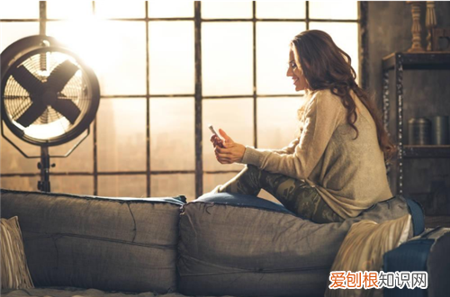 怎么和摩羯座女生聊天 如何跟摩羯座恋人相处