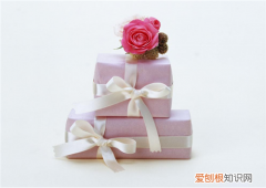 摩羯座女生喜欢什么样的礼物 摩羯座男喜欢你的暗号