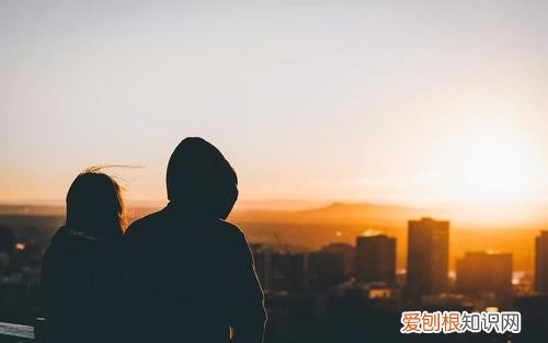 和前任复合怎么开口 怎么开口和前任聊天